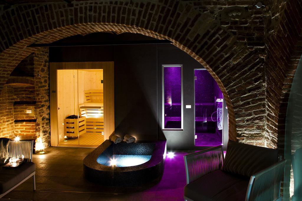 Reva Resort Монфорте-д'Альба Экстерьер фото