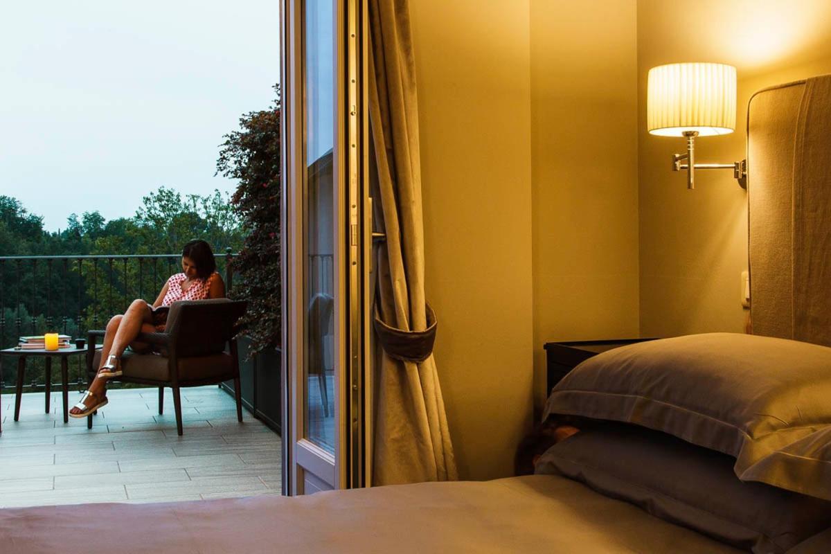 Reva Resort Монфорте-д'Альба Экстерьер фото